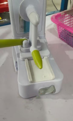 Kitchen Hand-operated Multi-Functional Vegetable Cutter